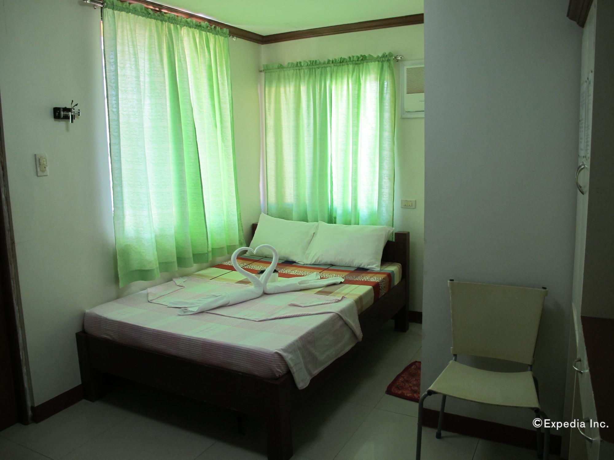 Sea Jewel Beach Resort Puerto Galera Eksteriør bilde