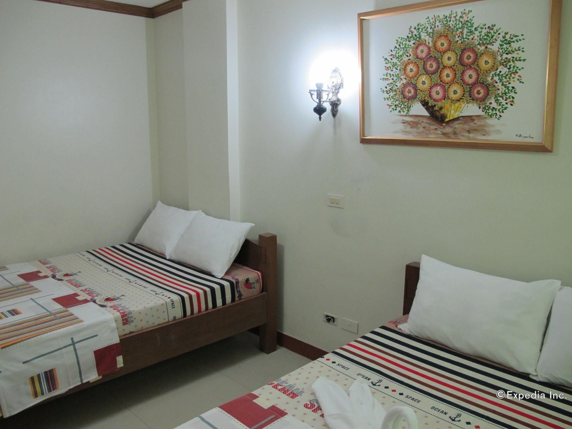 Sea Jewel Beach Resort Puerto Galera Eksteriør bilde