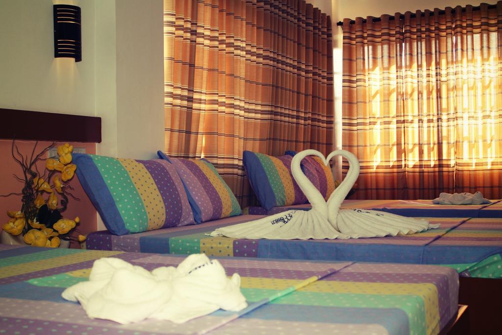 Sea Jewel Beach Resort Puerto Galera Eksteriør bilde