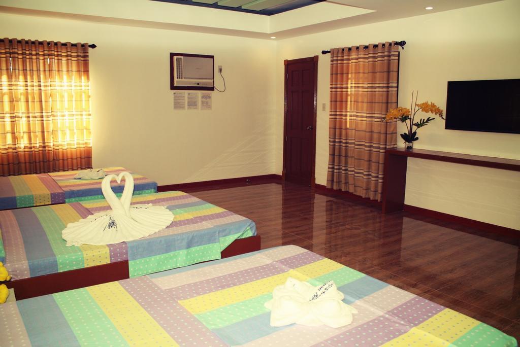Sea Jewel Beach Resort Puerto Galera Eksteriør bilde
