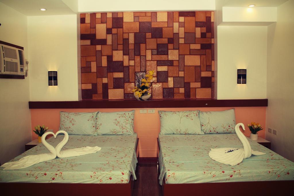 Sea Jewel Beach Resort Puerto Galera Eksteriør bilde