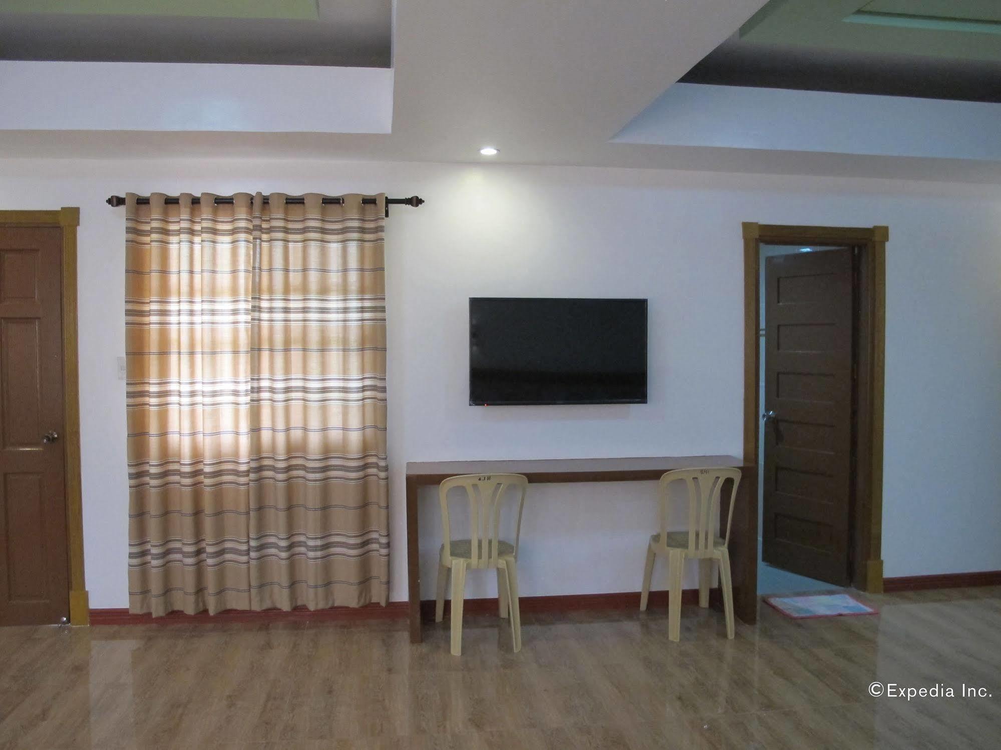 Sea Jewel Beach Resort Puerto Galera Eksteriør bilde